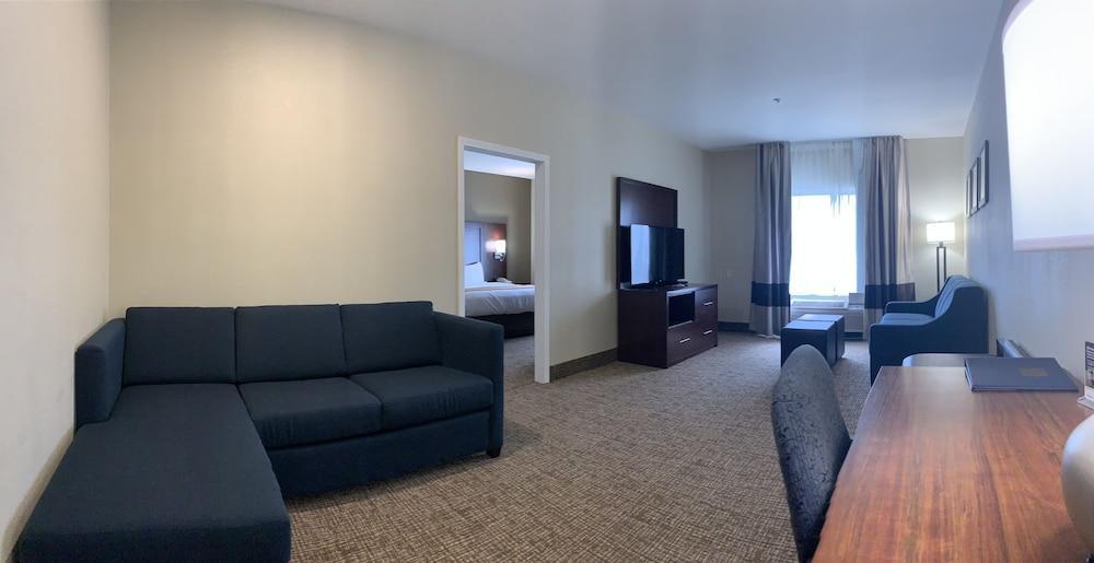 Comfort Suites Auburn Near I-69 Εξωτερικό φωτογραφία